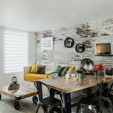 La Boheme Apartment แชร์บูร์ก อ็อง กงต็องแต็ง ภายนอก รูปภาพ